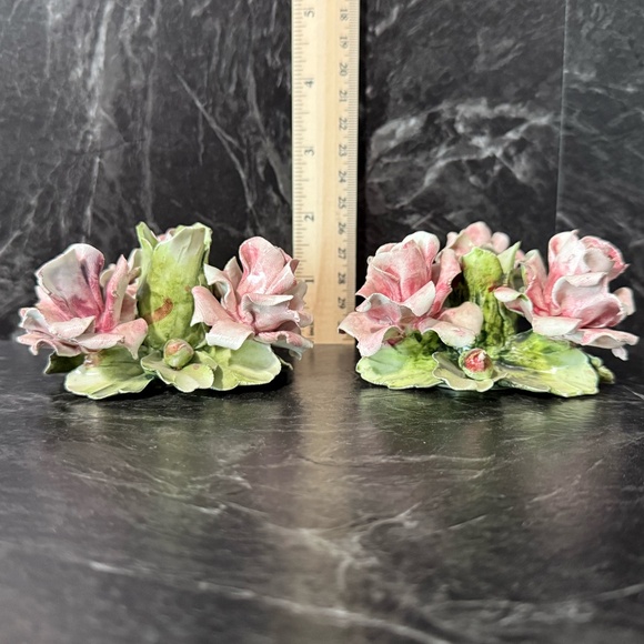 NOVE Capodimonte Floral Candle Holders - Picture 2 of 16